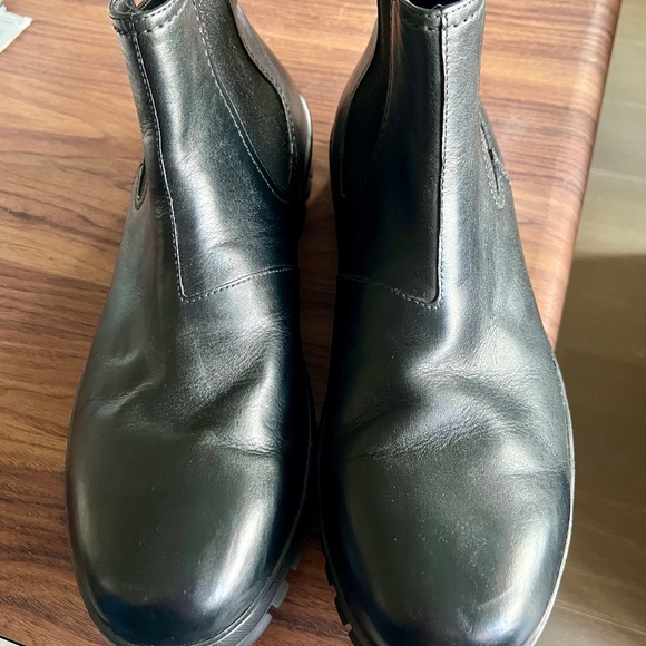 Prada Genuine Black Leather Ankle Boots Men's Sz 9 - Picture 5 of 10